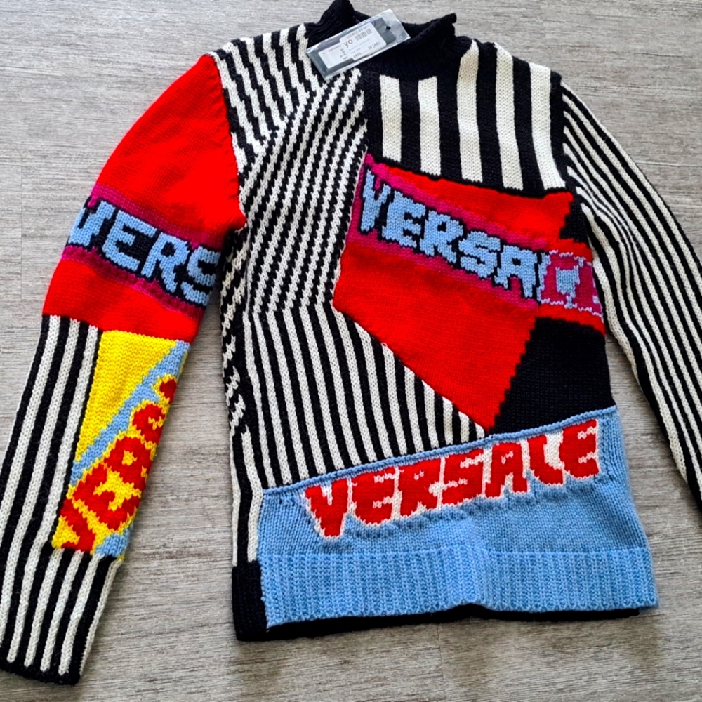 Versace nitted sweater